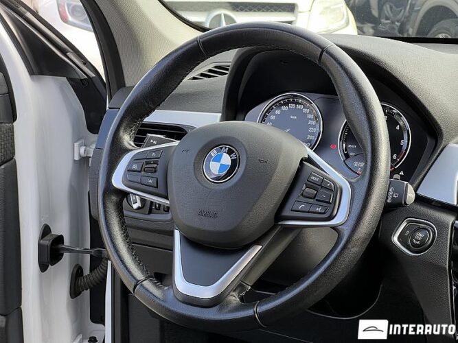 BMW X1 1.6D 37 interauto-car