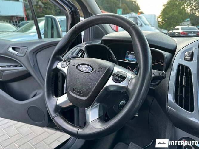 Ford Tourneo Connect 34 interauto-car