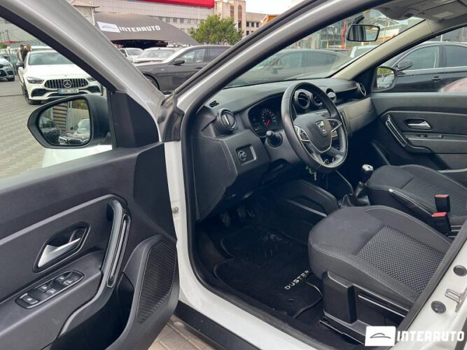 Dacia Duster 32 interauto-car
