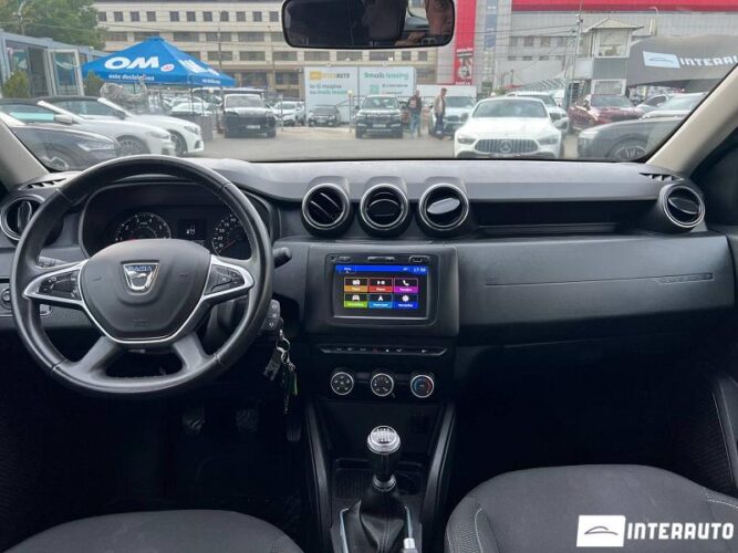 Dacia Duster 33 interauto-car