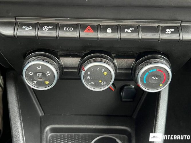 Dacia Duster 37 interauto-car