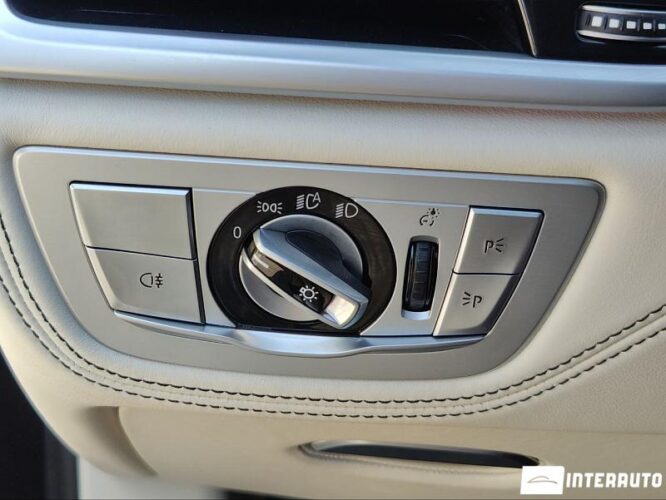 BMW 740 56 interauto-car