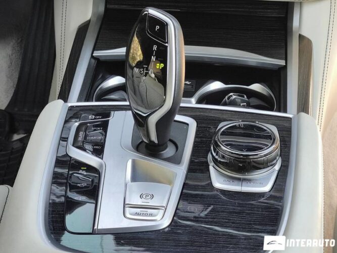 BMW 740 50 interauto-car