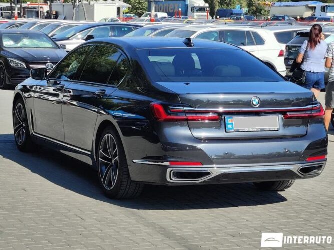 BMW 740 40 interauto-car