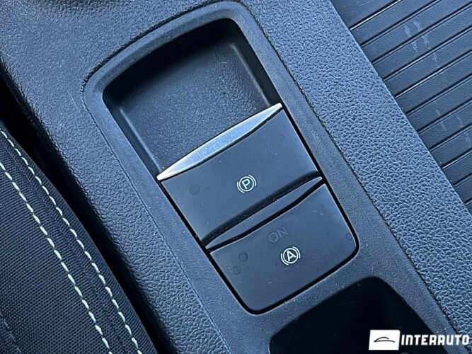 Ford Focus 45 interauto-car