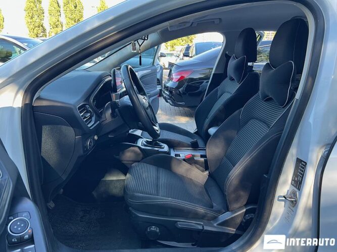 Ford Focus 35 interauto-car