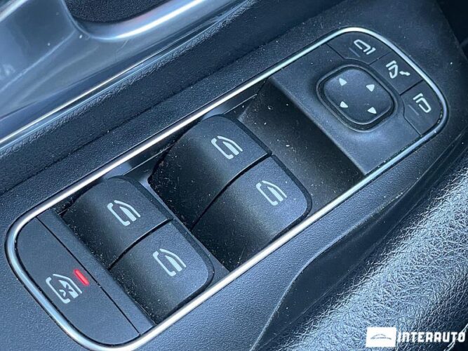 Mercedes GLE 300d 50 interauto-car