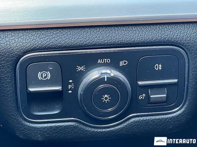 Mercedes GLE 300d 41 interauto-car