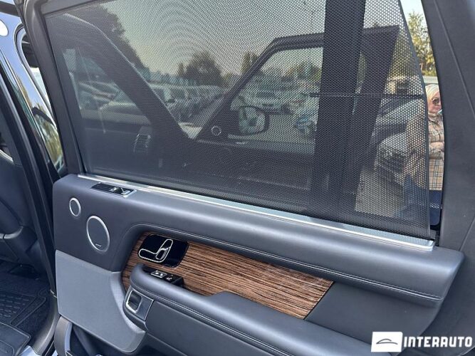 Land Rover Range Rover Vogue 47 interauto-car