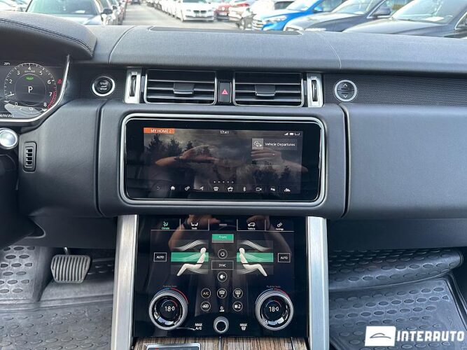 Land Rover Range Rover Vogue 43 interauto-car