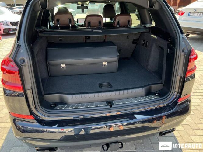 BMW X3 M4.0i 58 interauto-car