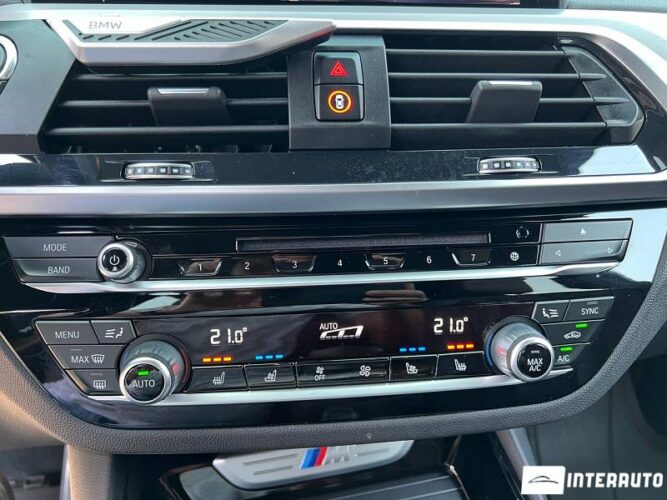 BMW X3 M4.0i 51 interauto-car