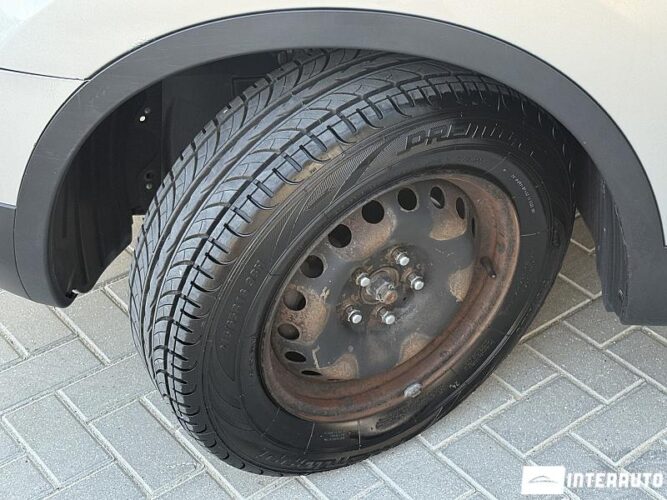 Nissan Qashqai 43 interauto-car