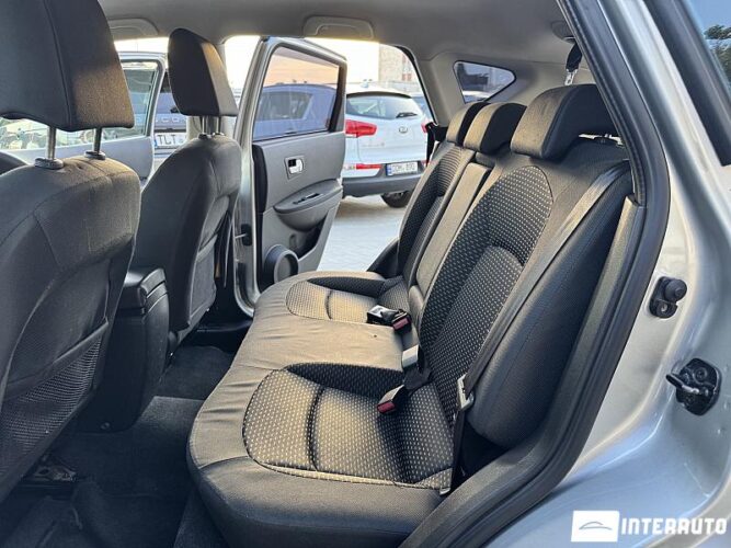 Nissan Qashqai 40 interauto-car