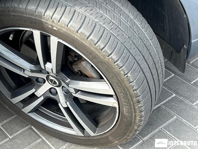 Volvo XC 60 45 interauto-car