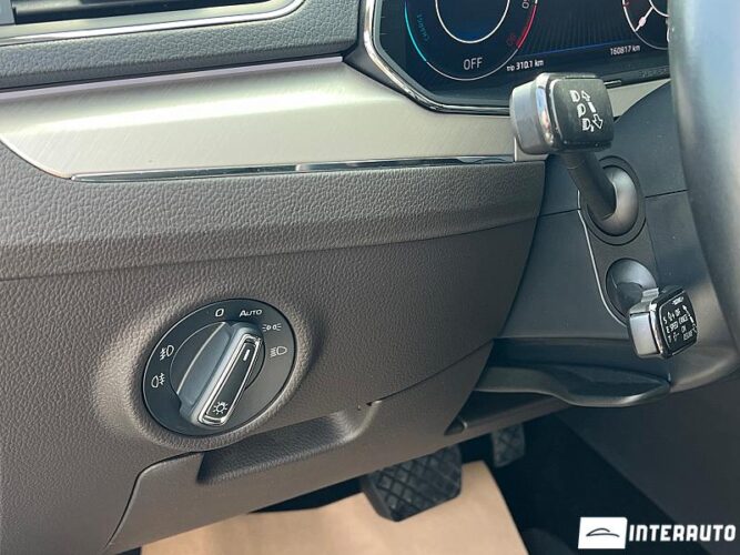 Skoda Superb 37 interauto-car