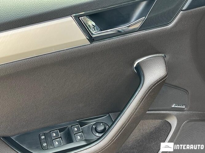 Skoda Superb 36 interauto-car