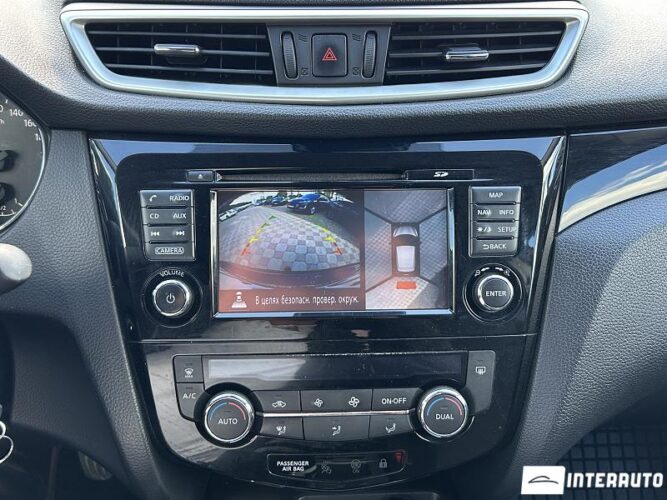 Nissan Qashqai 40 interauto-car
