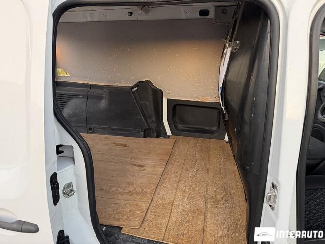 Renault Kangoo 37 interauto-car