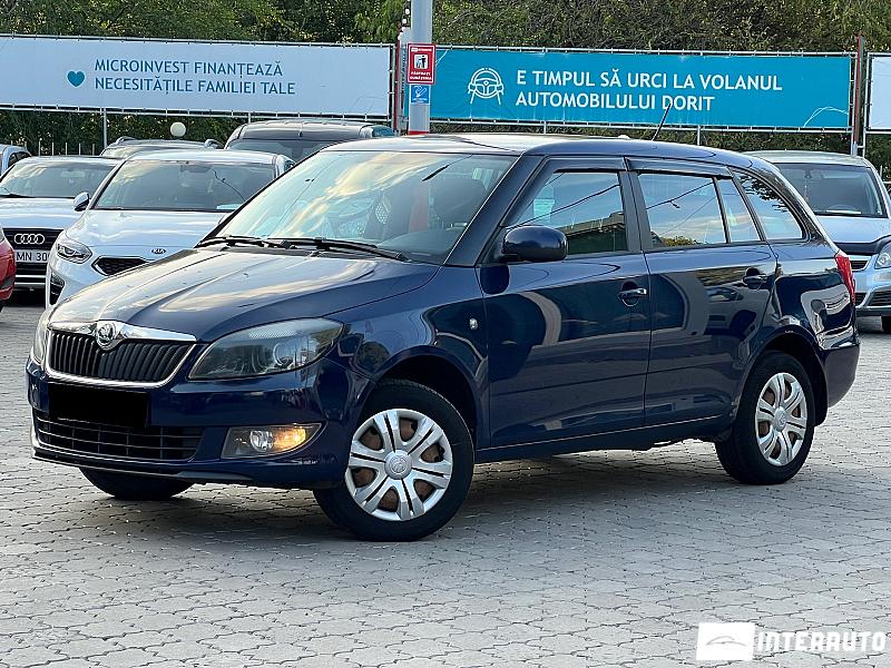 Skoda Fabia 13 automobil-interauto