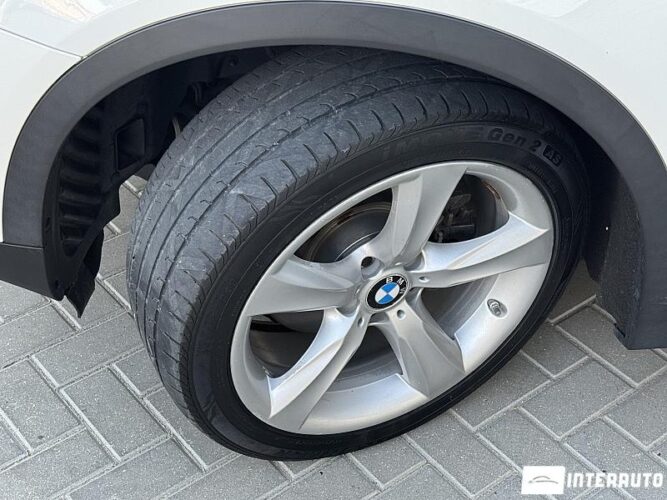 BMW X4 2.8i 49 interauto-car