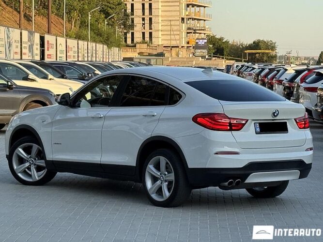 BMW X4 2.8i 36 interauto-car