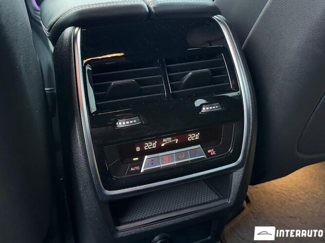 BMW X5 4.5e 52 interauto-car