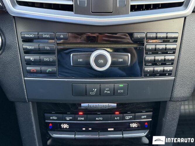 Mercedes E 220 45 interauto-car