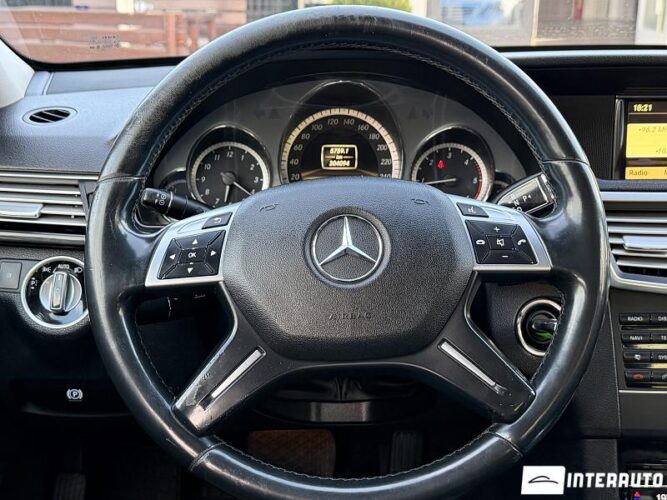 Mercedes E 220 40 interauto-car