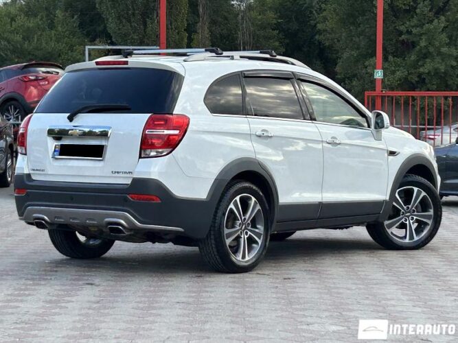 Chevrolet Captiva 34 interauto-car