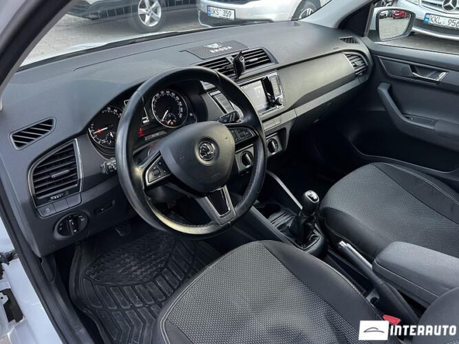 Skoda Fabia 32 interauto-car