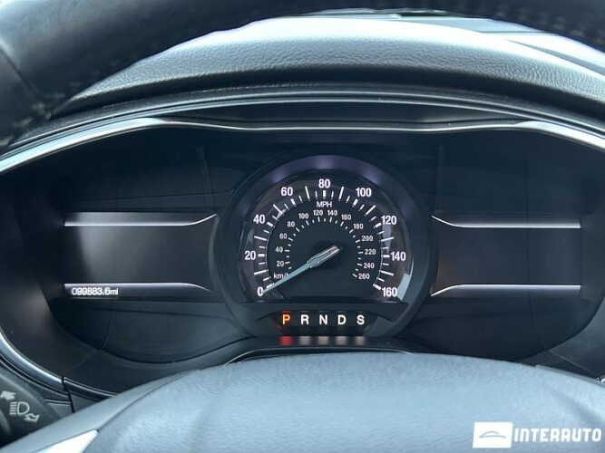 Ford Fusion 45 interauto-car