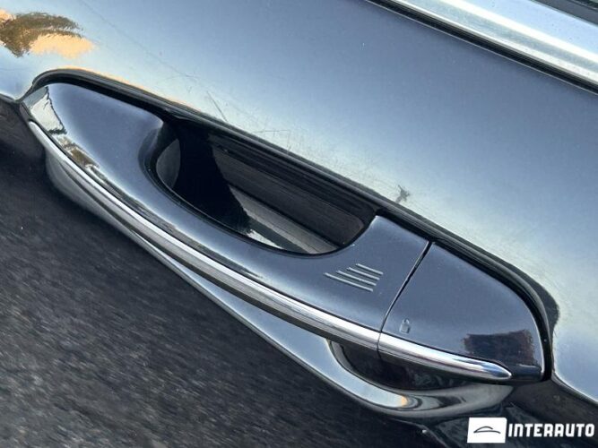 Ford Fusion 37 interauto-car