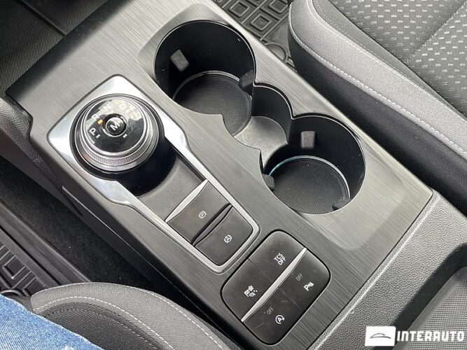 Ford Focus 47 interauto-car