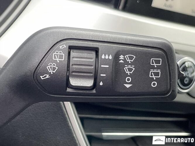 Ford Focus 43 interauto-car