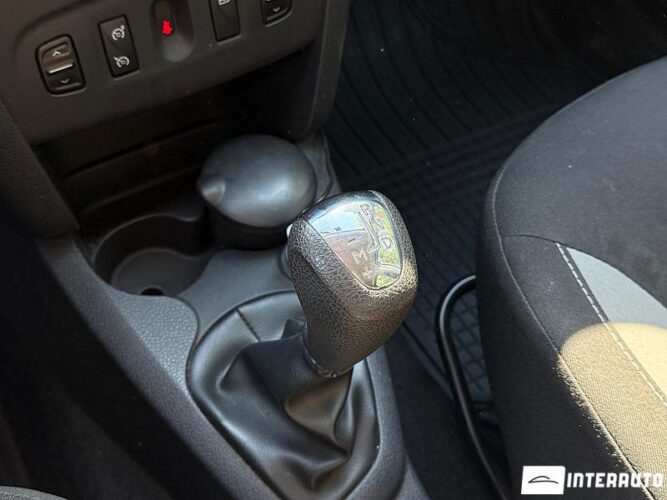 Dacia Sandero Stepway 36 interauto-car