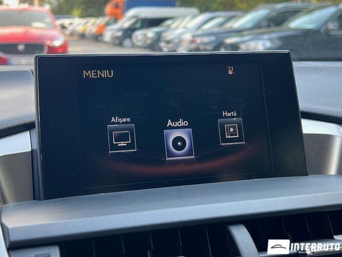 Lexus NX 300H 40 interauto-car