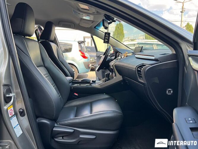 Lexus NX 300H 44 interauto-car