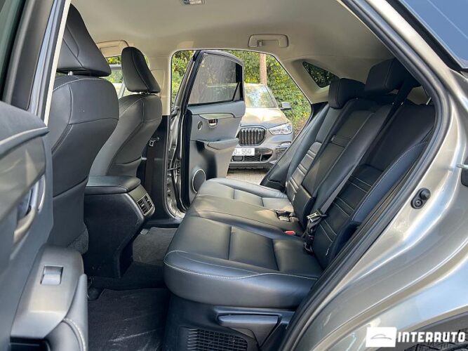 Lexus NX 300H 46 interauto-car