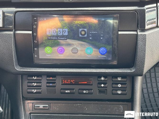 BMW 320 35 interauto-car