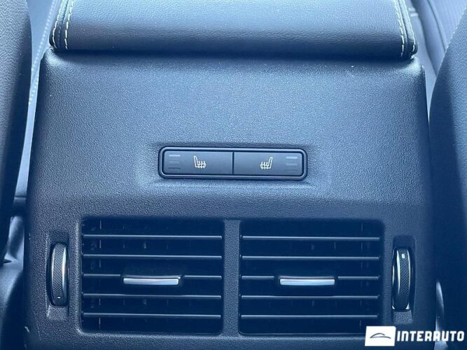 Jaguar E-Pace 54 interauto-car