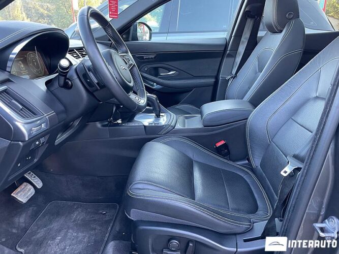 Jaguar E-Pace 40 interauto-car