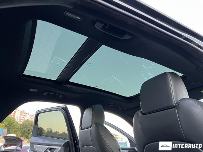 Jaguar F-Pace 47 interauto-car