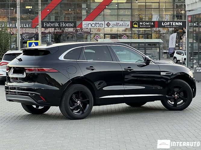Jaguar F-Pace 37 interauto-car