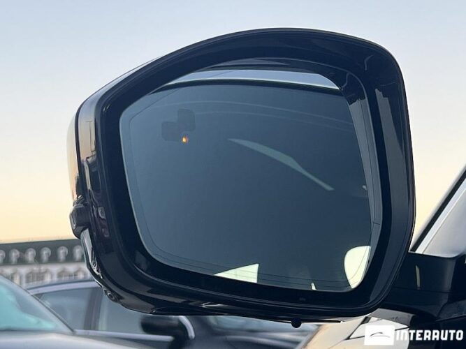 Jaguar F-Pace 51 interauto-car