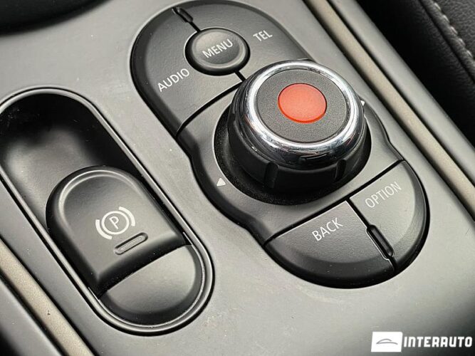 Mini Countryman Cooper D 38 interauto-car