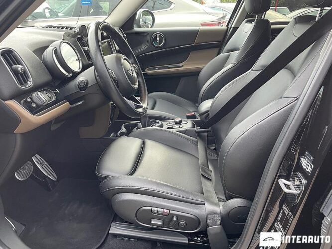 Mini Countryman Cooper D 32 interauto-car