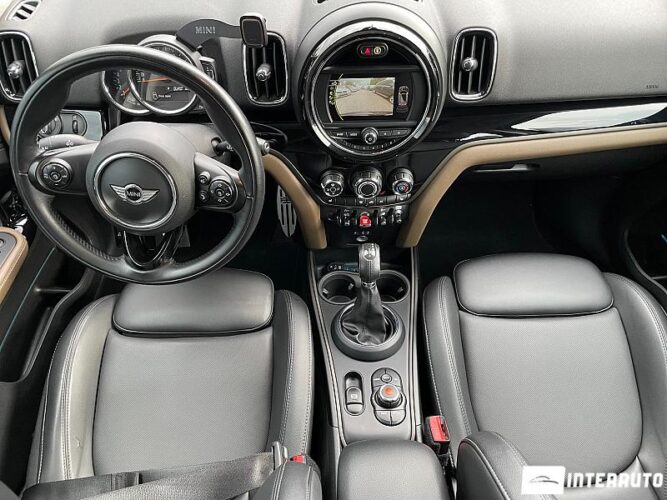 Mini Countryman Cooper D 33 interauto-car