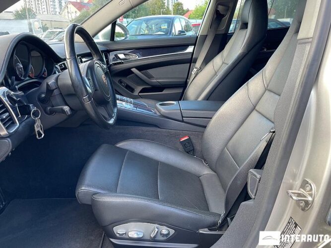 Porsche Panamera S 34 interauto-car