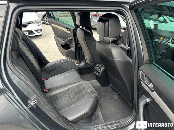 Volkswagen Passat GTE 44 interauto-car